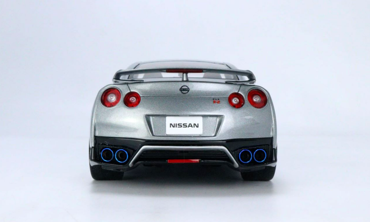 F1 京商 samurai Nissan GT-R NISMO 1/18 Kyosho samurai 1/18 Nissan GT-R NISMO 2024 Special Edition