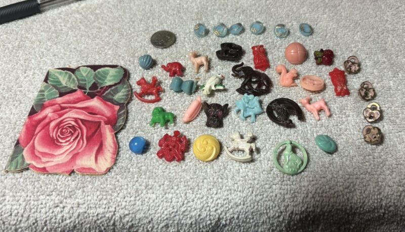 Vintage Lot Of Children’s Figural Sewing Buttons Adorable  And Rose Needle Case