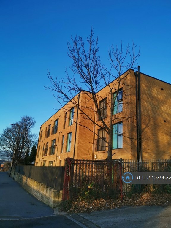 1 bedroom in Norfolk Park Road, Sheffield, S2 (1039632) in Sheffield