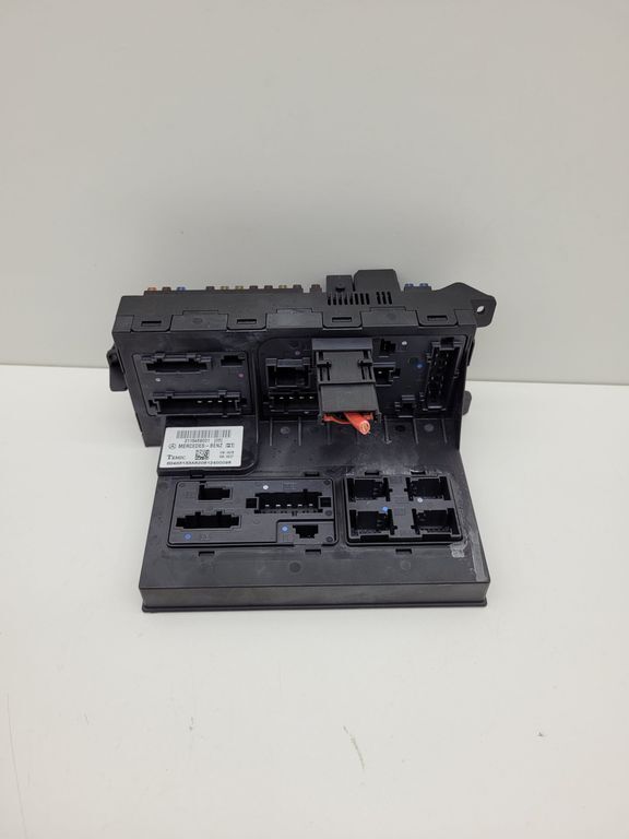 Mercedes-Benz Cls C219 2008 Diesel Sicherungskasten 2115459001 Svj3613