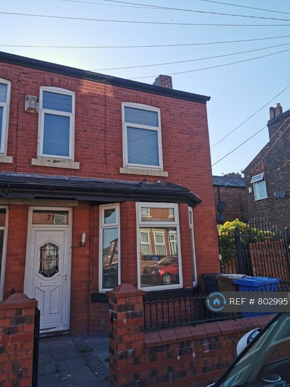 3 bedroom house in Kennedy Road, Salford, M5 (3 bed) (802995) in