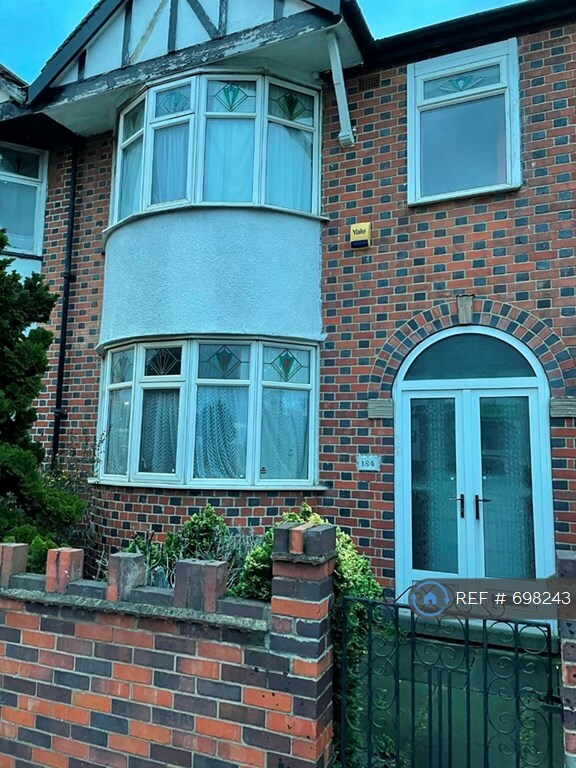 4 bedroom house in Welford Road, Leicester, LE2 (4 bed) (698243) in