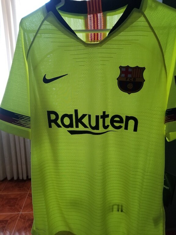Authentic Nike FC Barcelona Vaporknit Soccer Jersey Player