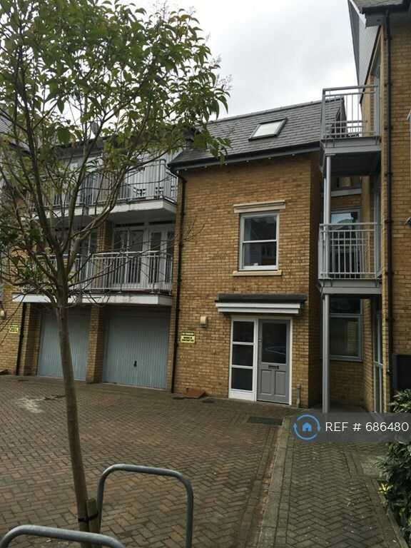 2 Bedroom House In Bingley Court Canterbury Ct1 2 Bed 686480 In Canterbury Kent Gumtree
