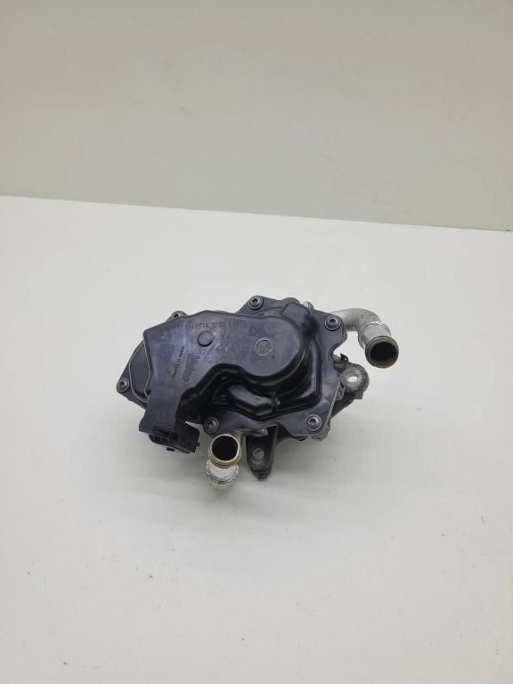 Volkswagen Golf Vii 2016 Diesel Soupape Vanne Egr 04l131501s 81kw Svj12629