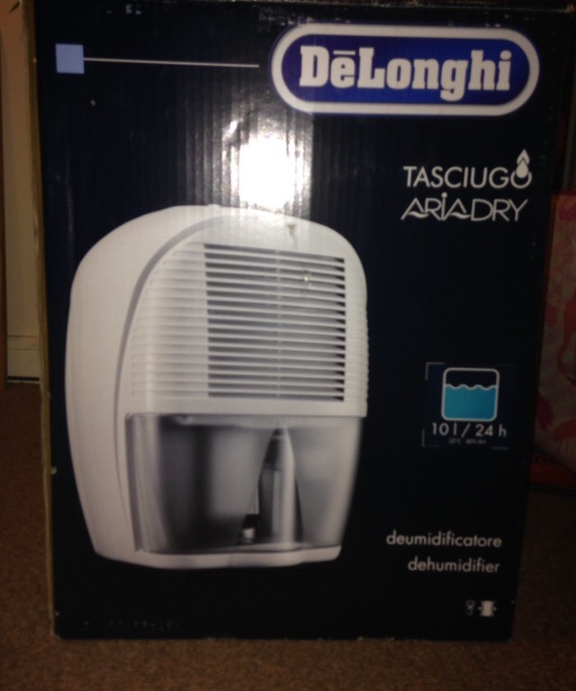 DeLonghi "DEM 10" Dehumidifier with Storage Box/Instructions **VGC