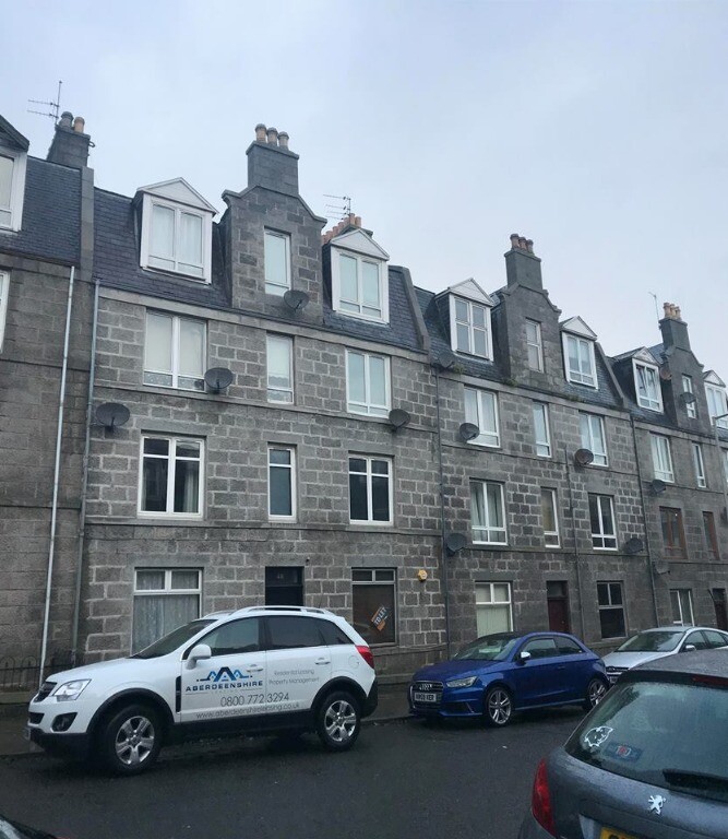 1 bedroom flat in Walker Road, Torry, Aberdeen, AB11 8BL in Aberdeen