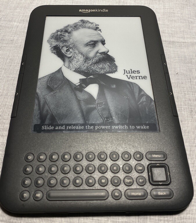 Amazon Kindle 3 3g Wi Fi Graphite Worldwide 3g B00a Ebay