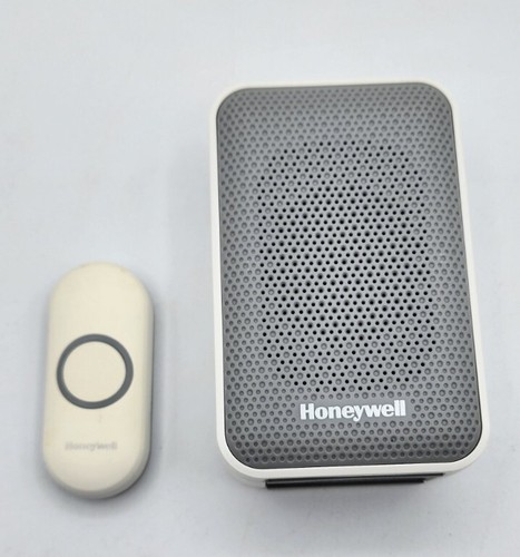 Honeywell ActivLink Home Doorbell w/ Push Botton