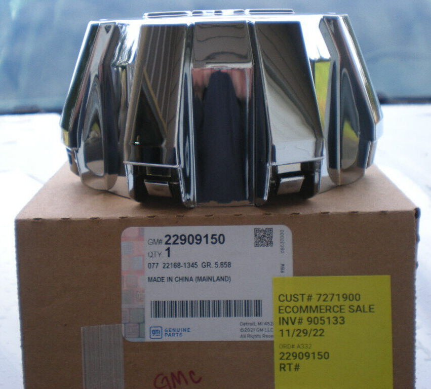 NEW 2015-2019 GMC Sierra 2500 3500 HD Chrome OEM Center Cap P/N 22910735