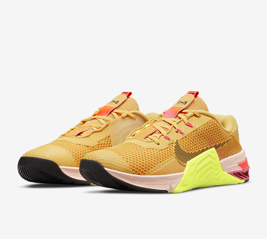 NEW Nike Metcon 7 X Men's Size 10 Pollen/Black-Volt-Pale Coral