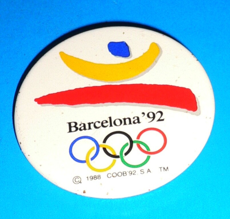 1992 Olympic Games Barcelona Olympic Original With Olympic Logo Badge Pin Button Ebay
