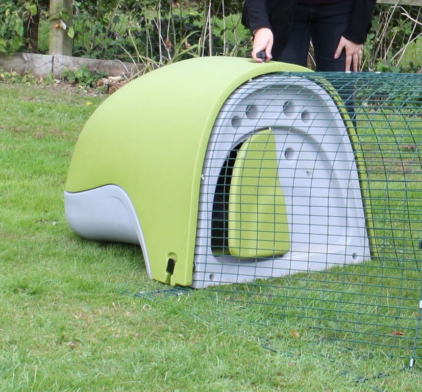 Omlet Eglu Hen House/Chicken coop with run in Keynsham, Bristol