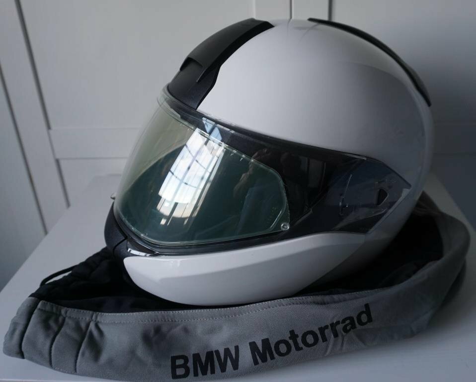 Шлем bmw system 6