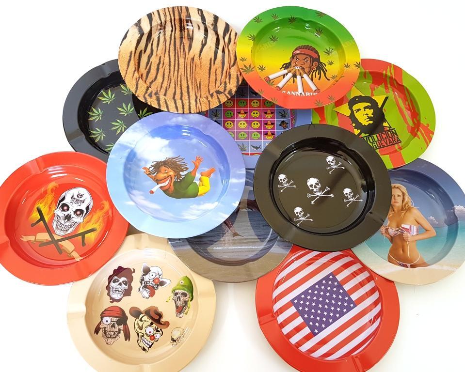 Set 12 Pezzi Posacenere Posa Porta Cenere Sigarette Metallo Varie Fantasie moc