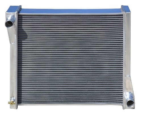 Radiator For Kenworth T2000, T680, T700, Peterbilt 365-367