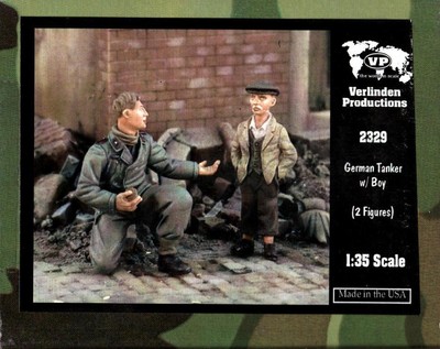 Verlinden Productions 1:35 German Tanker w/ Boy 2 Resin Figures Kit 2329