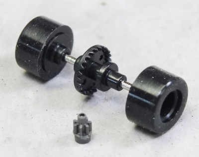 HCS AMG Complete 25T Rear Axle Set w/ Silicone Slip-On Tires For Tomy Mega-G+