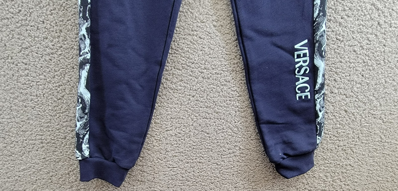 Versace Fleece + Barocco Print Logo Sweatpants Big Boy 10 Navy/Light Navy PullOn - Picture 4 of 17