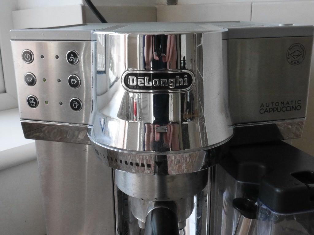 DeLonghi automatic cappuccino in Cheltenham, Gloucestershire Gumtree