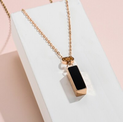 Titanium Gold 3D Cube Rectangle Black Onyx Full-side CC Pendant Chain Necklace
