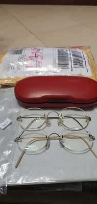 Foto dell'oggetto di un acquirente verificato