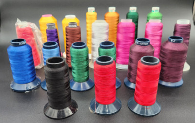 Machine Embroidery Thread Quilting Thread Rayon Polyester Lot of 22 Thread Spool