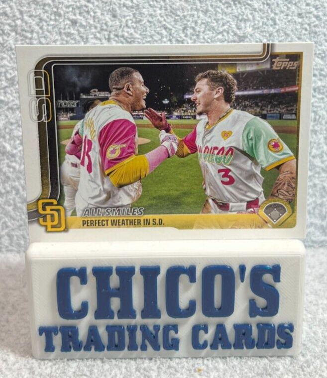 2025 Topps Series One All Smiles #143 San Diego Padres Team
