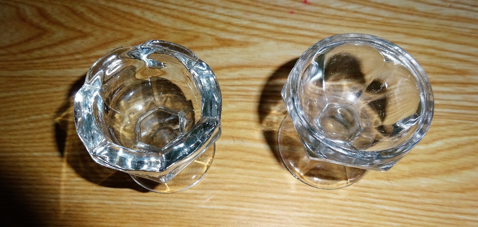 1 set of 2 vintage salt cellar cups. Very Unique and beautiful. 2