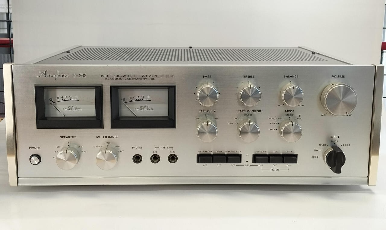 【激レア‼︎】Accuphase E-202 Accuphase E-202 Integrated Amplifier AC100V Made in Japan | eBay