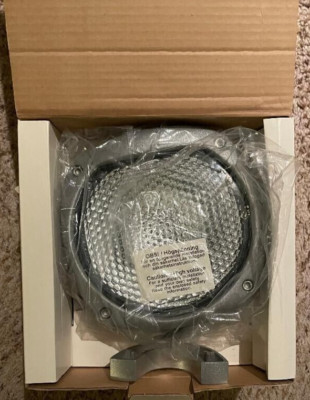 NIB NOS US Reflector Geovision Gama Xenon ABL#9504-500 HID 12V 35W M-FLOOD HD