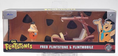 JADA TOYS 1:32 THE FLINTSTONES FRED FLINTSTONE AND THE FLINTMOBILE Tear On Box. 