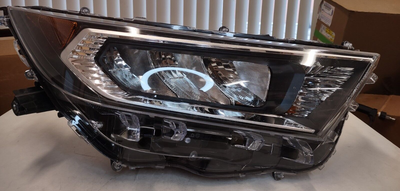 Toyota RAV 4 Headlight Assembly (Right); 811100R152- Cracked Tab 