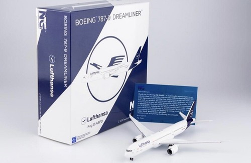 787-9 ルフトハンザドイツ航空D- АВРА 1/200 Amazon.com: Skymarks Daron Lufthansa 787-9 1/200 (SKR1096