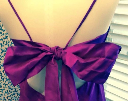 WATTERS & WATTERS Purple Silk Formal Dress,Detailed Back/Long Bow, 10, $270 Orig