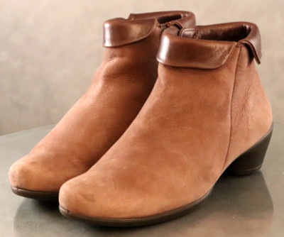 ECCO Women's Side Zip Booties Boots Size EU 38 US 7-7.5 Leather Brown