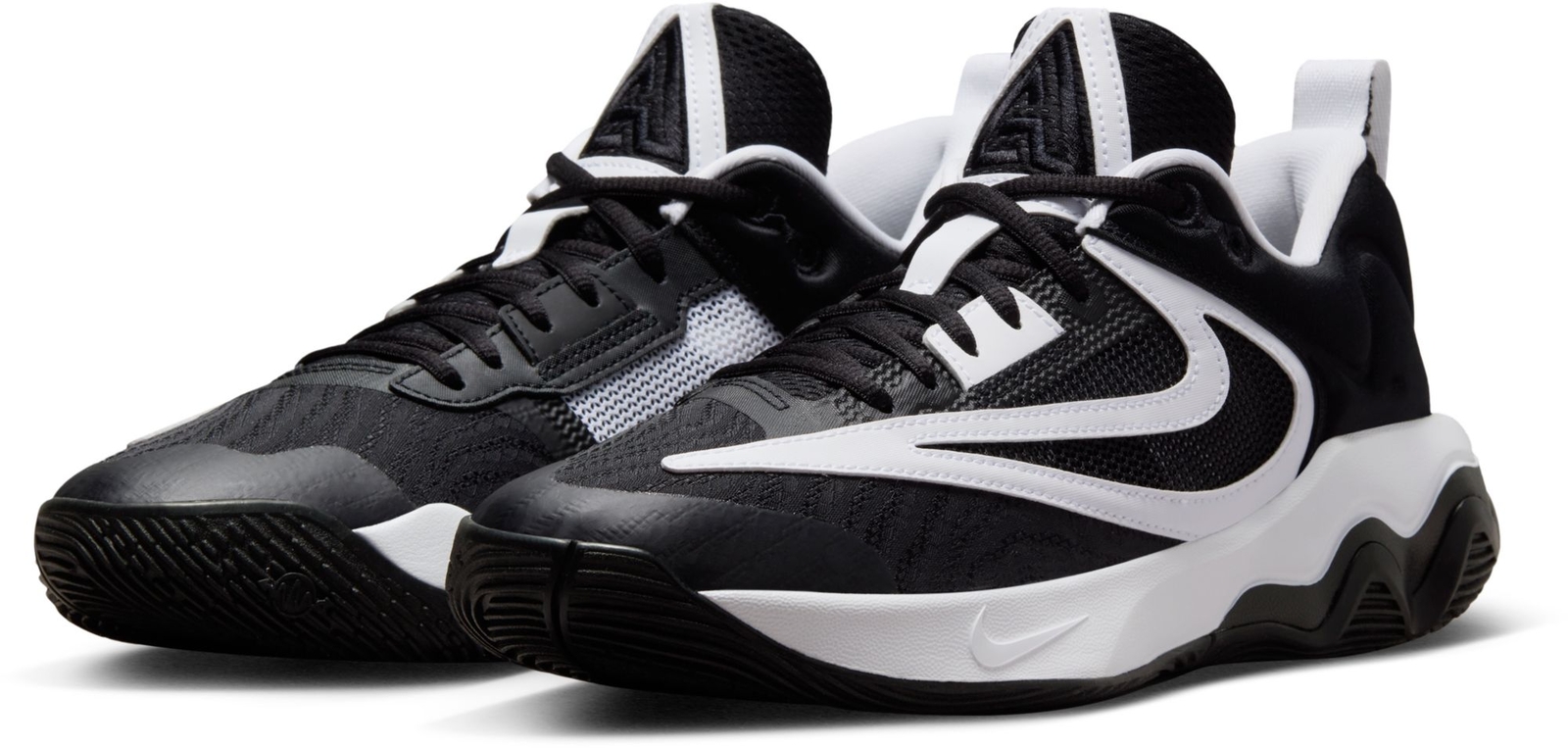 Nike Giannis Immortality White × Black Nike Giannis Immortality 3 White Black Mens Size 9.5 Women's