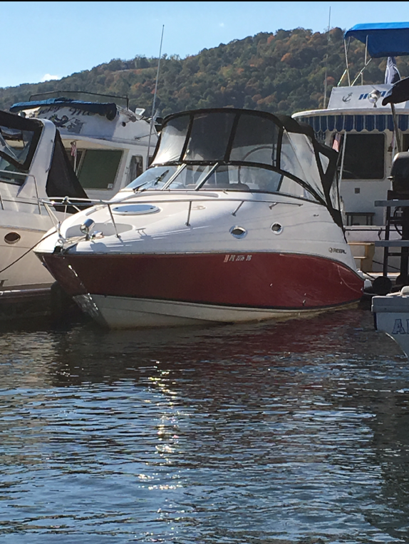 2007 REGAL 2665 COMMODORE 29' LONG