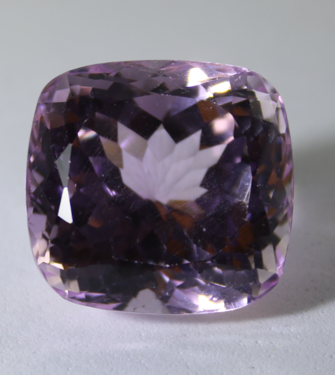 Pink Kunzite 44.25ct, Natural, Cushion, VVS/IF Clarity