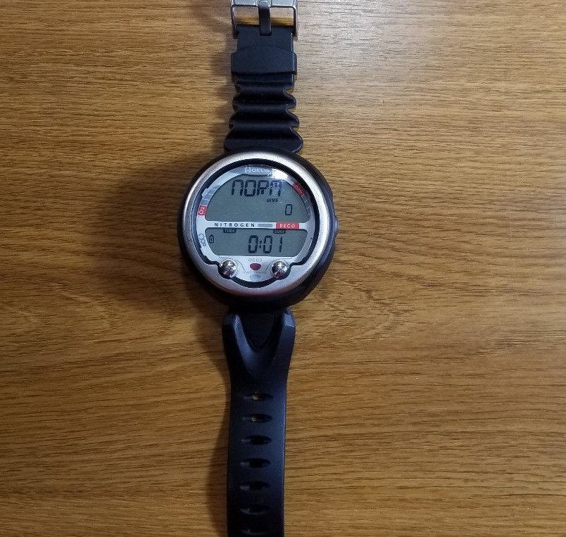 Hollis DG03 Air Integrated Wrist Scuba Dive Computer Wireless Hoseless Nitrox