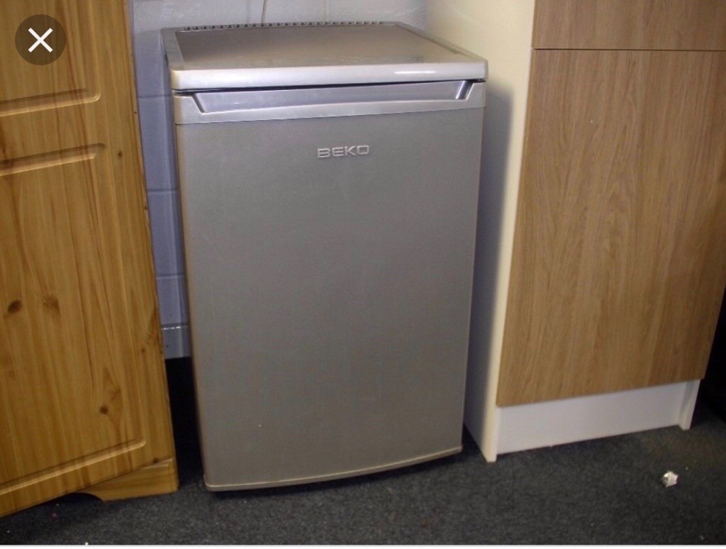 Under counter Grey fridge/freezer in excellent condition in Chester, Cheshire Gumtree