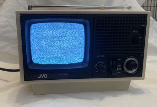T.V $_12.JPG?set_id=880000500F
