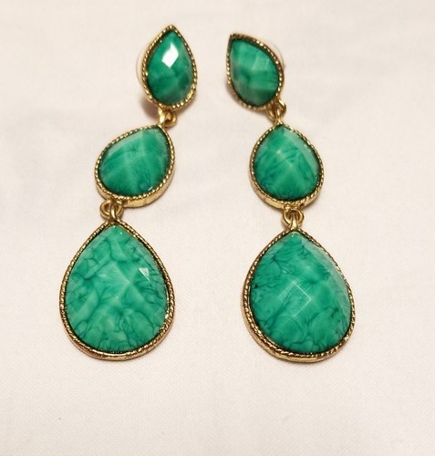 Amrita Singh Turquoise Earrings Necklace Bracelet Set