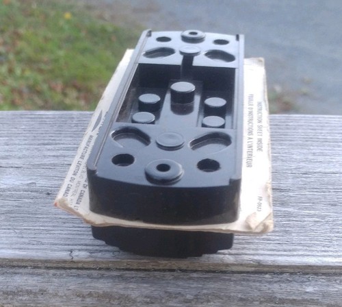 Vintage Leviton Brown Bakelite Surface Mount Duplex Outlet Receptacle 15A NOS