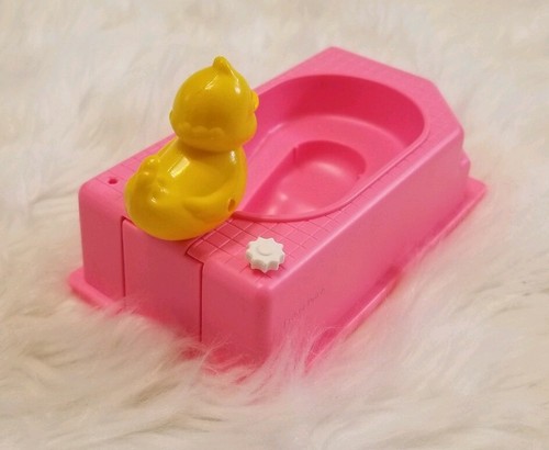 1995 Mattel Barbie Kelly Bathtime Fun Pink Bathtub with Yellow Duck
