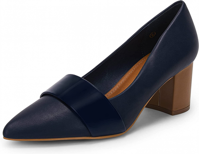 Short heels for wide deals feet