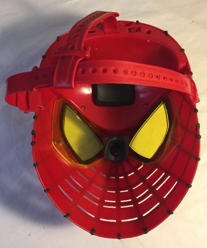 Spider-Man Talking Mask Light-Up Eyes Hasbro 2012