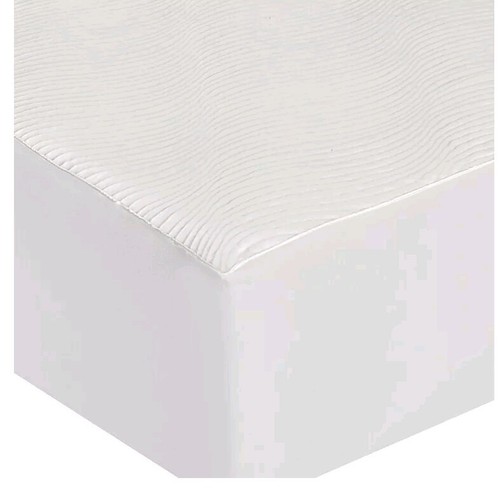 Sealy  Luxury Knit Fitted Queen Mattress Protector White
