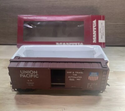 Mantua HO Union Pacific 40  Sliding Door Box Car UP # 155641 Model Freight Car