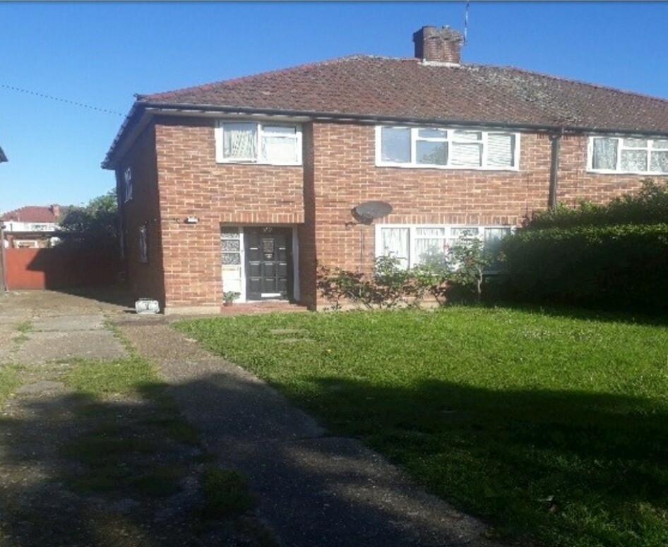 3 Bed Council House Hayes UB3 in Heathrow, London Gumtree